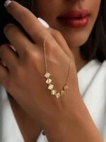 گردنبند طلا طرح لوزی زنانه با طراحی مدرن و مینیمال از گالری کویری