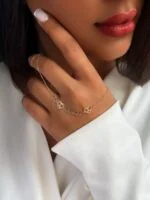 گردنبند طلا طرح قلب توخالی با طراحی ظریف