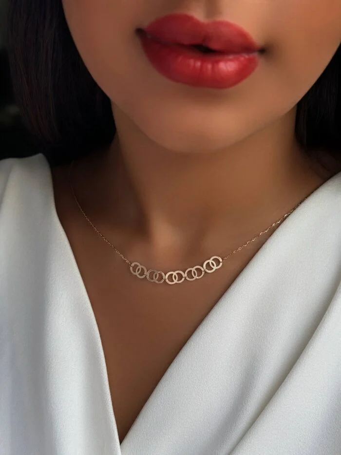 گردنبند طلا طرح دایره توخالی