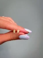 گوشواره طلا طرح قطره با طراحی مینیمال